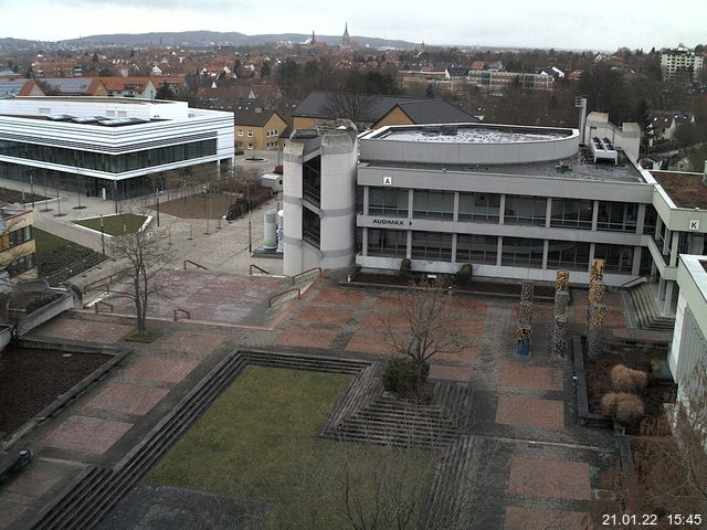 Foto der Webcam: Verwaltungsgeb&auml;ude, Innenhof mit Audimax, H&ouml;rsaal-Geb&auml;ude 1