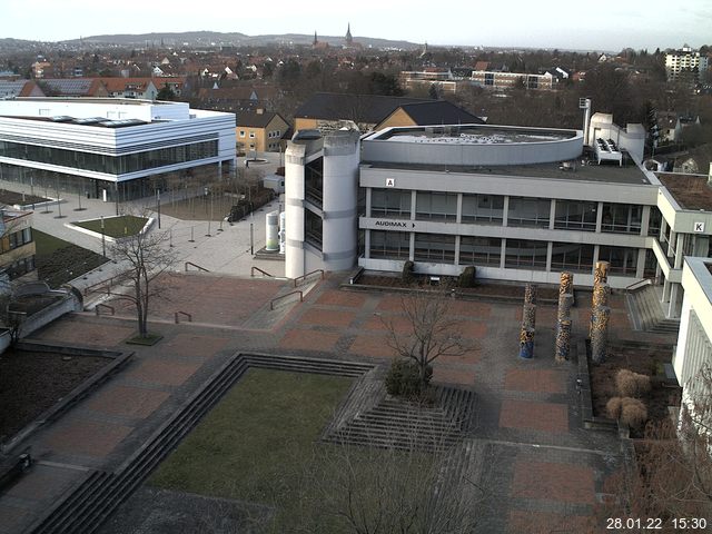 Foto der Webcam: Verwaltungsgeb&auml;ude, Innenhof mit Audimax, H&ouml;rsaal-Geb&auml;ude 1