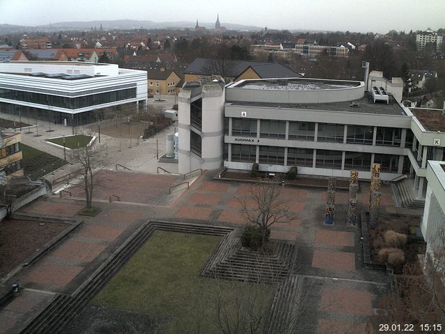 Foto der Webcam: Verwaltungsgeb&auml;ude, Innenhof mit Audimax, H&ouml;rsaal-Geb&auml;ude 1