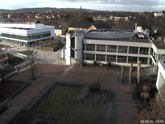 Foto der Webcam: Verwaltungsgeb&auml;ude, Innenhof mit Audimax, H&ouml;rsaal-Geb&auml;ude 1