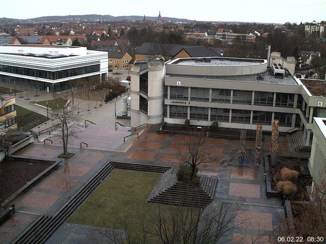 Foto der Webcam: Verwaltungsgeb&auml;ude, Innenhof mit Audimax, H&ouml;rsaal-Geb&auml;ude 1