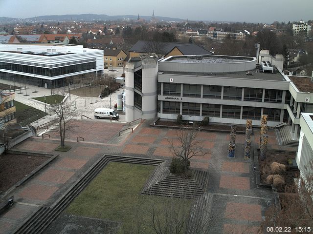 Foto der Webcam: Verwaltungsgeb&auml;ude, Innenhof mit Audimax, H&ouml;rsaal-Geb&auml;ude 1