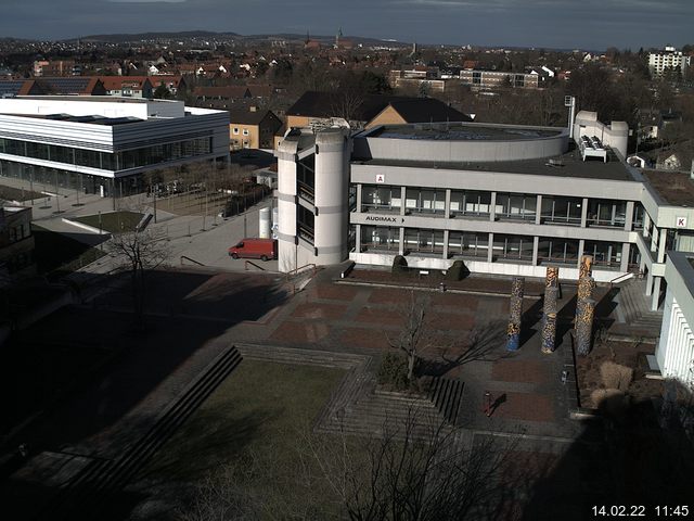Foto der Webcam: Verwaltungsgeb&auml;ude, Innenhof mit Audimax, H&ouml;rsaal-Geb&auml;ude 1