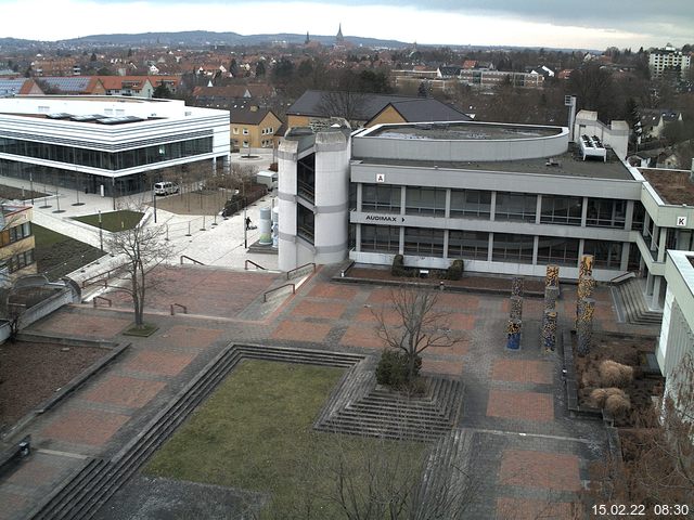 Foto der Webcam: Verwaltungsgeb&auml;ude, Innenhof mit Audimax, H&ouml;rsaal-Geb&auml;ude 1