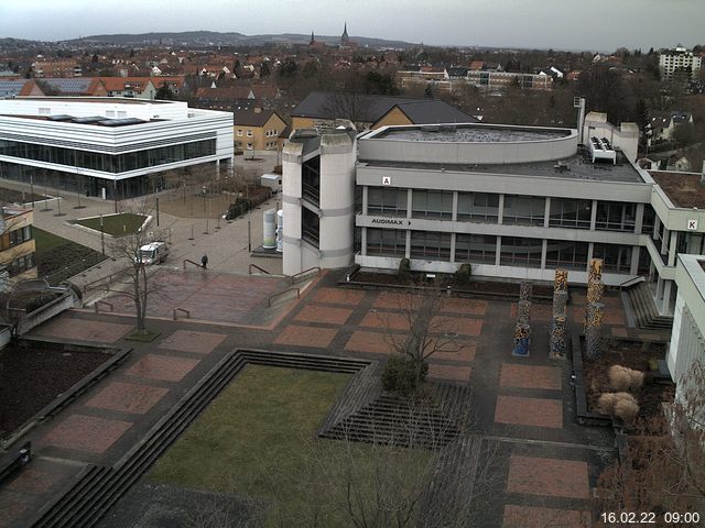 Foto der Webcam: Verwaltungsgeb&auml;ude, Innenhof mit Audimax, H&ouml;rsaal-Geb&auml;ude 1