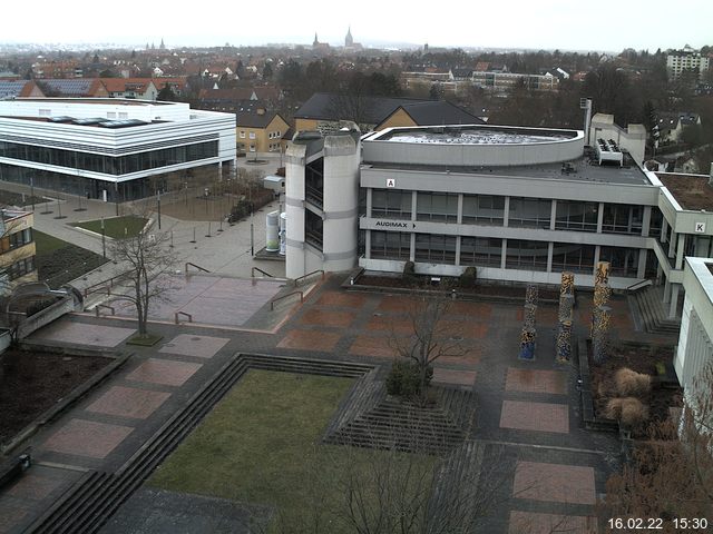 Foto der Webcam: Verwaltungsgeb&auml;ude, Innenhof mit Audimax, H&ouml;rsaal-Geb&auml;ude 1