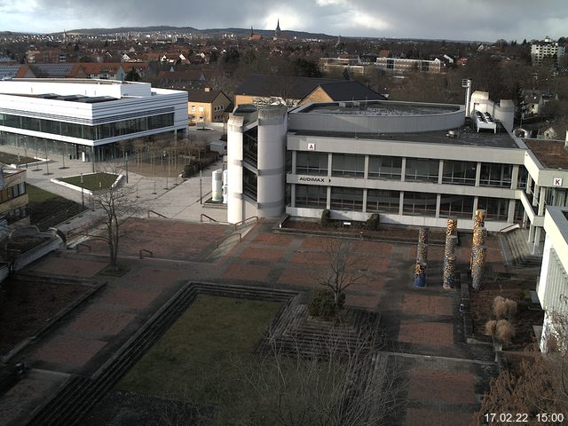 Foto der Webcam: Verwaltungsgeb&auml;ude, Innenhof mit Audimax, H&ouml;rsaal-Geb&auml;ude 1