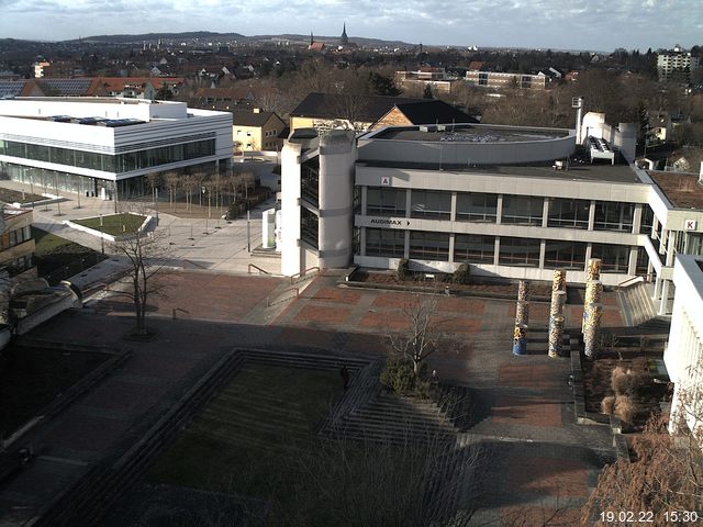 Foto der Webcam: Verwaltungsgeb&auml;ude, Innenhof mit Audimax, H&ouml;rsaal-Geb&auml;ude 1