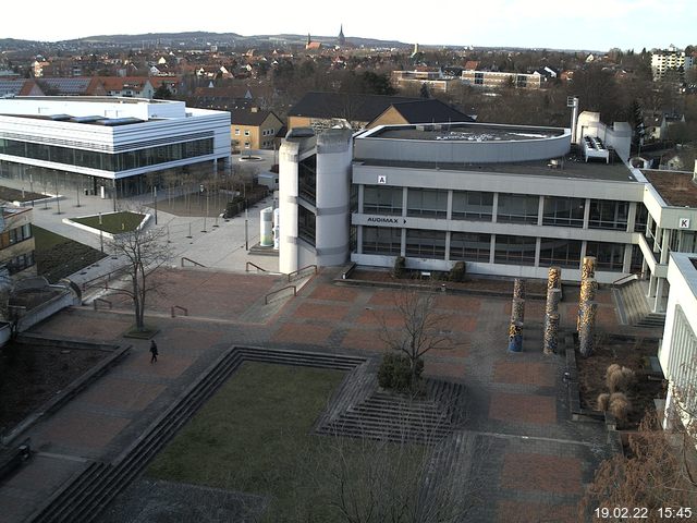 Foto der Webcam: Verwaltungsgeb&auml;ude, Innenhof mit Audimax, H&ouml;rsaal-Geb&auml;ude 1