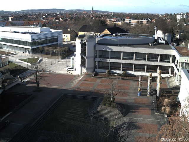 Foto der Webcam: Verwaltungsgeb&auml;ude, Innenhof mit Audimax, H&ouml;rsaal-Geb&auml;ude 1