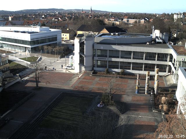 Foto der Webcam: Verwaltungsgeb&auml;ude, Innenhof mit Audimax, H&ouml;rsaal-Geb&auml;ude 1