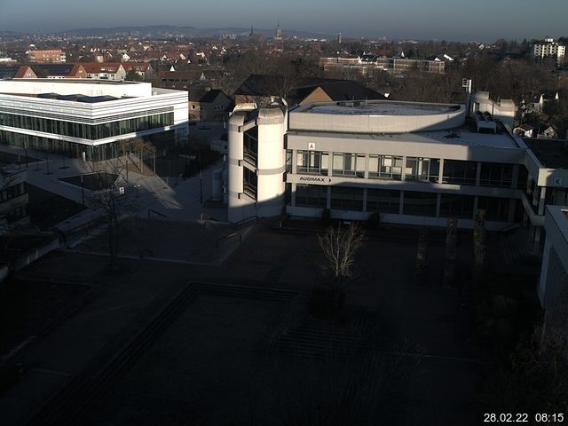 Foto der Webcam: Verwaltungsgeb&auml;ude, Innenhof mit Audimax, H&ouml;rsaal-Geb&auml;ude 1