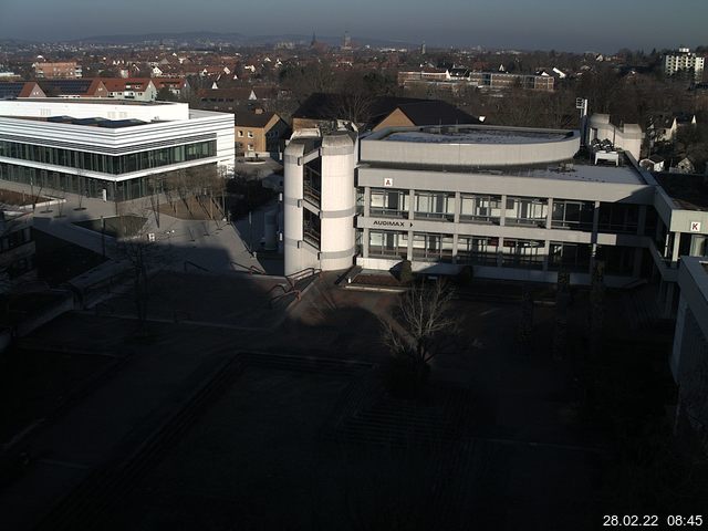 Foto der Webcam: Verwaltungsgeb&auml;ude, Innenhof mit Audimax, H&ouml;rsaal-Geb&auml;ude 1