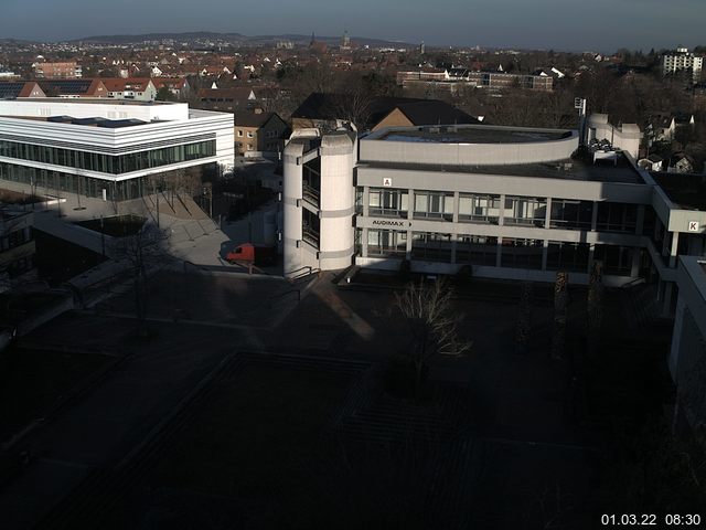 Foto der Webcam: Verwaltungsgeb&auml;ude, Innenhof mit Audimax, H&ouml;rsaal-Geb&auml;ude 1