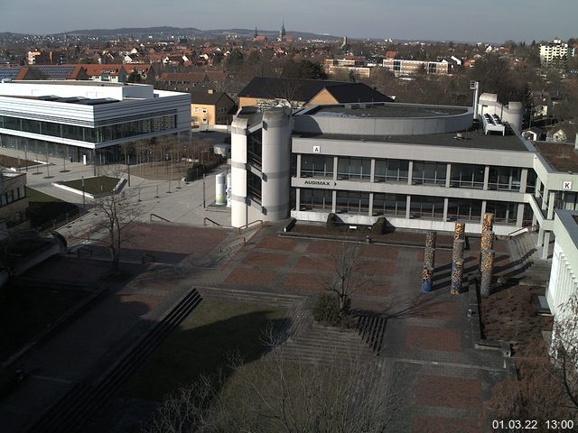 Foto der Webcam: Verwaltungsgeb&auml;ude, Innenhof mit Audimax, H&ouml;rsaal-Geb&auml;ude 1