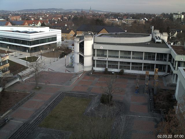 Foto der Webcam: Verwaltungsgeb&auml;ude, Innenhof mit Audimax, H&ouml;rsaal-Geb&auml;ude 1