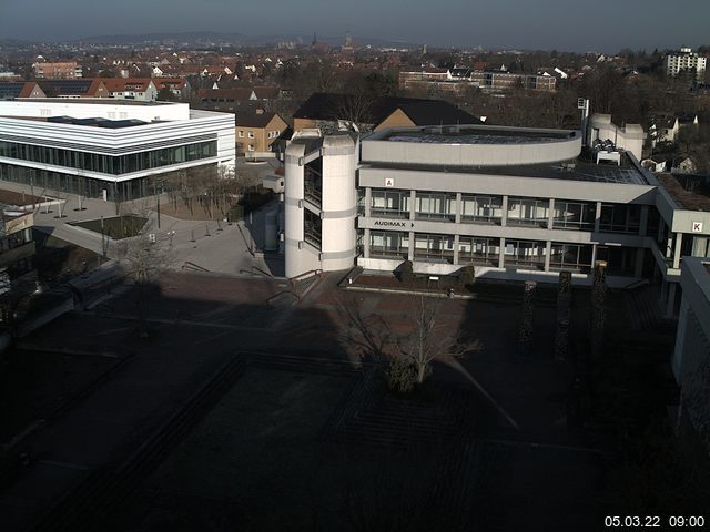 Foto der Webcam: Verwaltungsgeb&auml;ude, Innenhof mit Audimax, H&ouml;rsaal-Geb&auml;ude 1