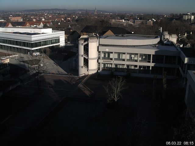 Foto der Webcam: Verwaltungsgeb&auml;ude, Innenhof mit Audimax, H&ouml;rsaal-Geb&auml;ude 1