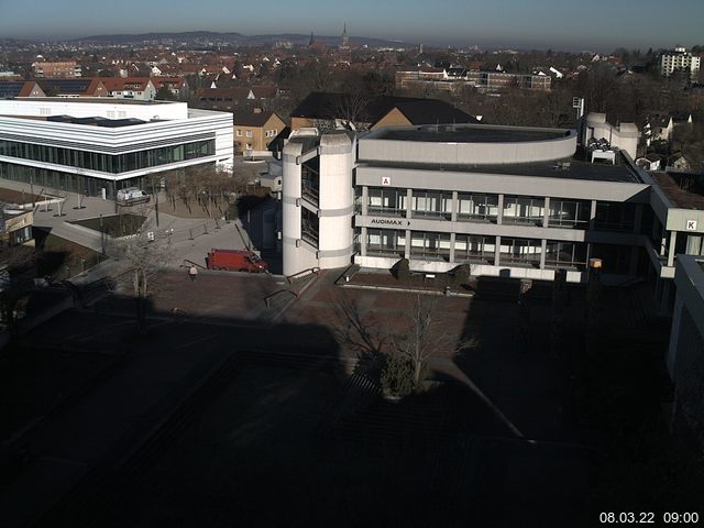 Foto der Webcam: Verwaltungsgeb&auml;ude, Innenhof mit Audimax, H&ouml;rsaal-Geb&auml;ude 1