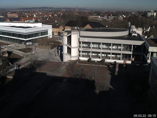 Foto der Webcam: Verwaltungsgeb&auml;ude, Innenhof mit Audimax, H&ouml;rsaal-Geb&auml;ude 1