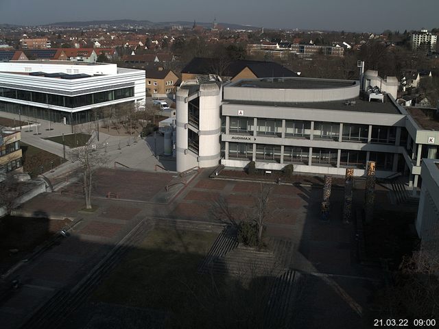 Foto der Webcam: Verwaltungsgeb&auml;ude, Innenhof mit Audimax, H&ouml;rsaal-Geb&auml;ude 1