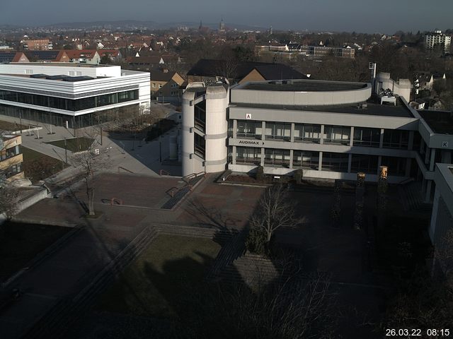 Foto der Webcam: Verwaltungsgeb&auml;ude, Innenhof mit Audimax, H&ouml;rsaal-Geb&auml;ude 1