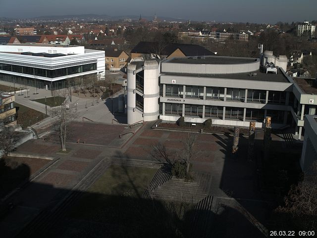 Foto der Webcam: Verwaltungsgeb&auml;ude, Innenhof mit Audimax, H&ouml;rsaal-Geb&auml;ude 1