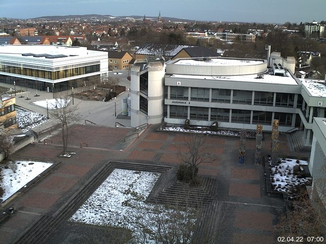 Foto der Webcam: Verwaltungsgeb&auml;ude, Innenhof mit Audimax, H&ouml;rsaal-Geb&auml;ude 1