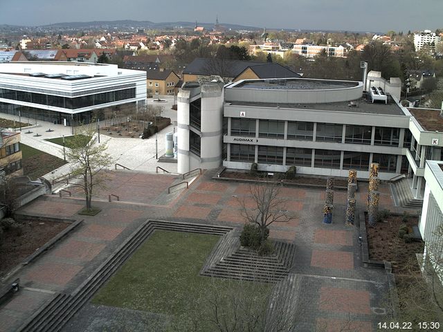 Foto der Webcam: Verwaltungsgeb&auml;ude, Innenhof mit Audimax, H&ouml;rsaal-Geb&auml;ude 1