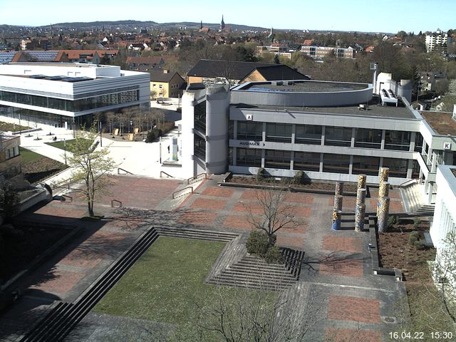 Foto der Webcam: Verwaltungsgeb&auml;ude, Innenhof mit Audimax, H&ouml;rsaal-Geb&auml;ude 1