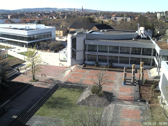 Foto der Webcam: Verwaltungsgeb&auml;ude, Innenhof mit Audimax, H&ouml;rsaal-Geb&auml;ude 1