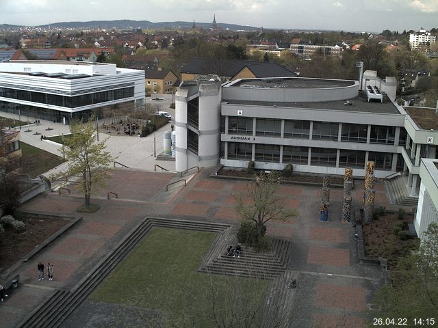 Foto der Webcam: Verwaltungsgebäude, Innenhof mit Audimax, Hörsaal-Gebäude 1