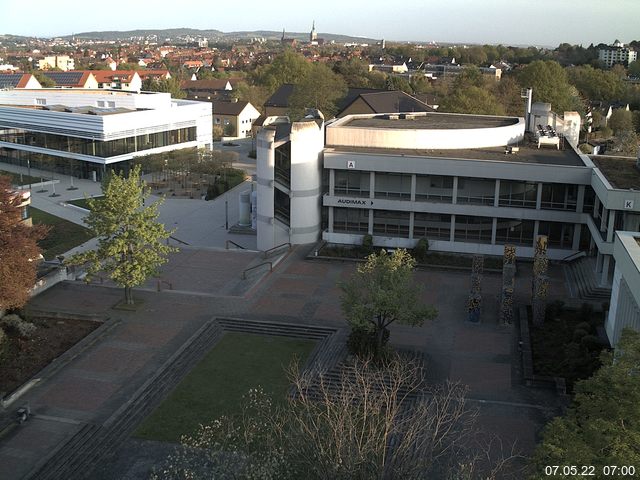 Foto der Webcam: Verwaltungsgeb&auml;ude, Innenhof mit Audimax, H&ouml;rsaal-Geb&auml;ude 1
