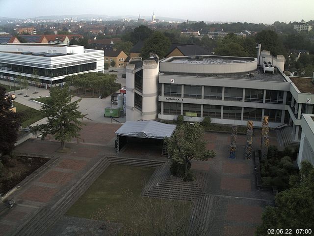 Foto der Webcam: Verwaltungsgeb&auml;ude, Innenhof mit Audimax, H&ouml;rsaal-Geb&auml;ude 1