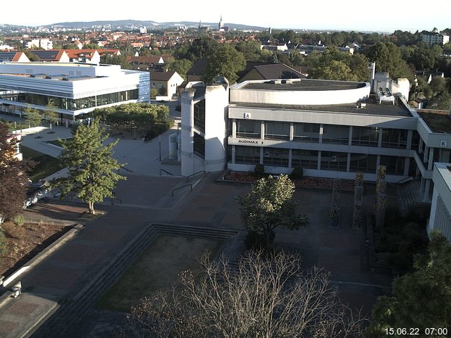 Foto der Webcam: Verwaltungsgeb&auml;ude, Innenhof mit Audimax, H&ouml;rsaal-Geb&auml;ude 1