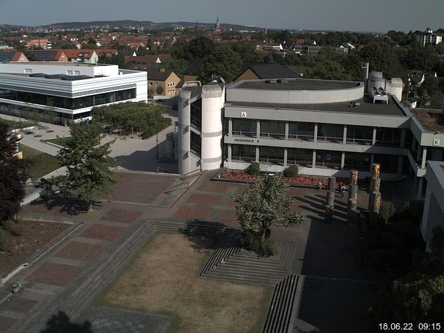 Foto der Webcam: Verwaltungsgeb&auml;ude, Innenhof mit Audimax, H&ouml;rsaal-Geb&auml;ude 1