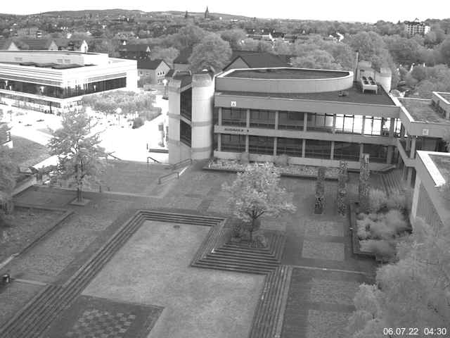Foto der Webcam: Verwaltungsgeb&auml;ude, Innenhof mit Audimax, H&ouml;rsaal-Geb&auml;ude 1
