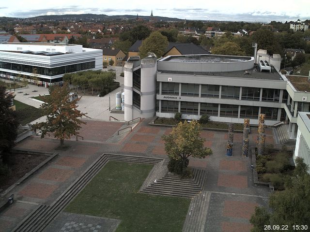 Foto der Webcam: Verwaltungsgeb&auml;ude, Innenhof mit Audimax, H&ouml;rsaal-Geb&auml;ude 1