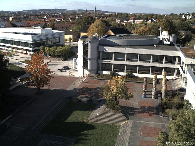 Foto der Webcam: Verwaltungsgeb&auml;ude, Innenhof mit Audimax, H&ouml;rsaal-Geb&auml;ude 1