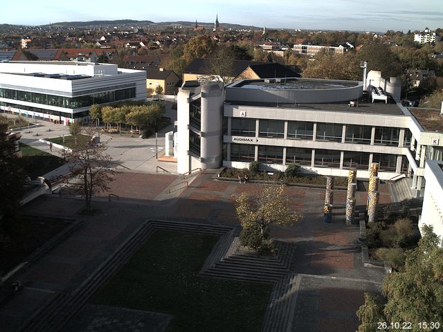 Foto der Webcam: Verwaltungsgeb&auml;ude, Innenhof mit Audimax, H&ouml;rsaal-Geb&auml;ude 1