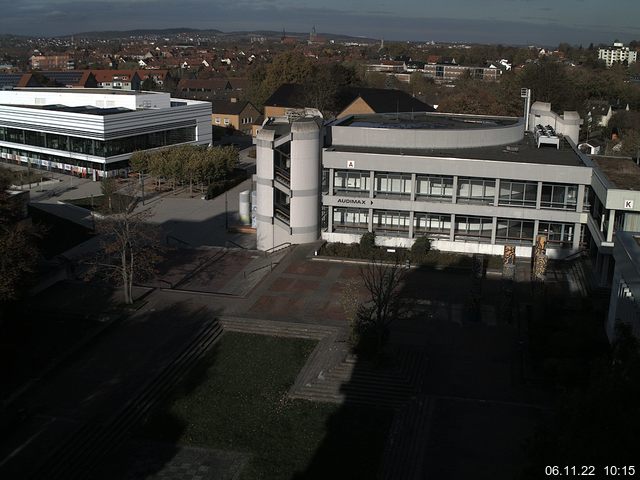 Foto der Webcam: Verwaltungsgeb&auml;ude, Innenhof mit Audimax, H&ouml;rsaal-Geb&auml;ude 1