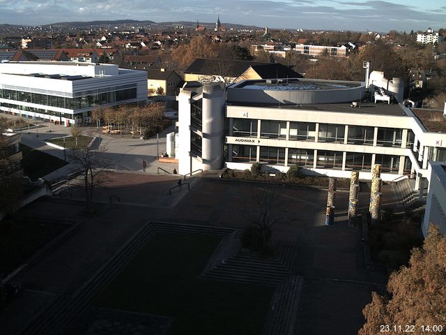 Foto der Webcam: Verwaltungsgeb&auml;ude, Innenhof mit Audimax, H&ouml;rsaal-Geb&auml;ude 1