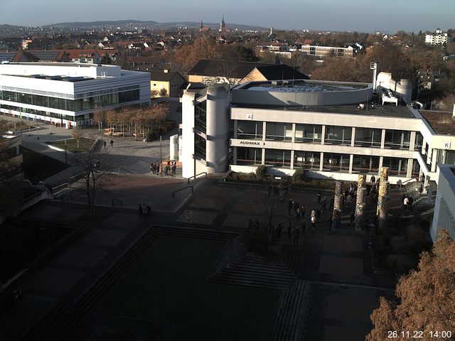 Foto der Webcam: Verwaltungsgeb&auml;ude, Innenhof mit Audimax, H&ouml;rsaal-Geb&auml;ude 1