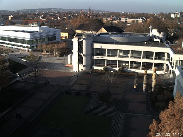 Foto der Webcam: Verwaltungsgeb&auml;ude, Innenhof mit Audimax, H&ouml;rsaal-Geb&auml;ude 1