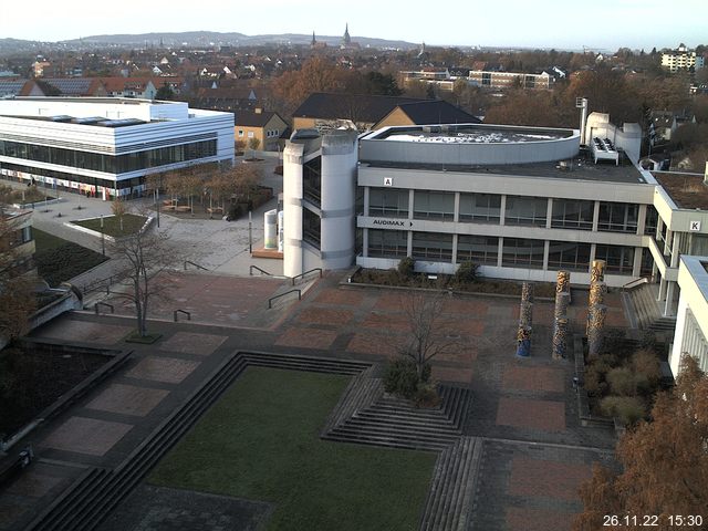 Foto der Webcam: Verwaltungsgeb&auml;ude, Innenhof mit Audimax, H&ouml;rsaal-Geb&auml;ude 1
