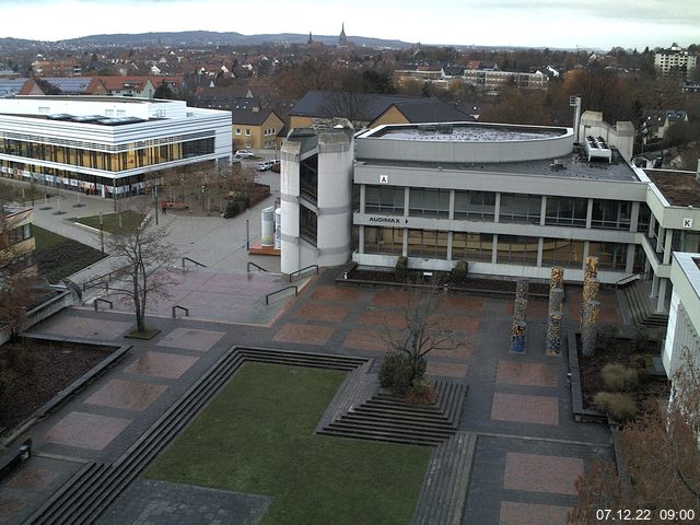 Foto der Webcam: Verwaltungsgeb&auml;ude, Innenhof mit Audimax, H&ouml;rsaal-Geb&auml;ude 1
