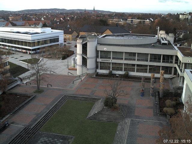 Foto der Webcam: Verwaltungsgeb&auml;ude, Innenhof mit Audimax, H&ouml;rsaal-Geb&auml;ude 1