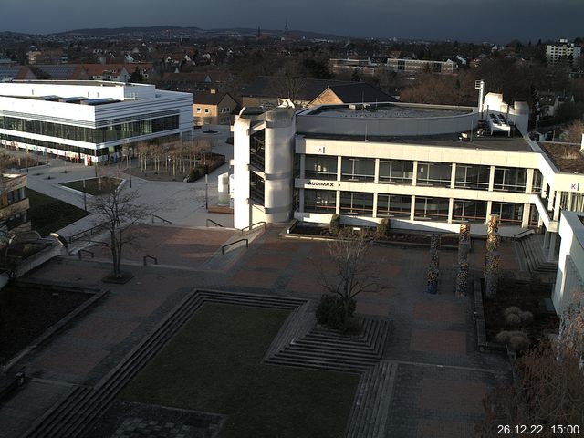 Foto der Webcam: Verwaltungsgeb&auml;ude, Innenhof mit Audimax, H&ouml;rsaal-Geb&auml;ude 1
