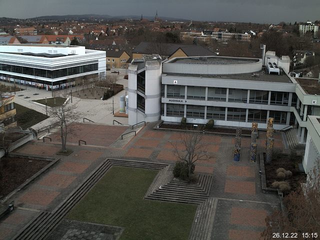 Foto der Webcam: Verwaltungsgeb&auml;ude, Innenhof mit Audimax, H&ouml;rsaal-Geb&auml;ude 1