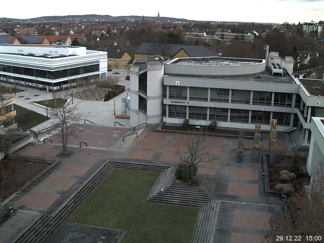Foto der Webcam: Verwaltungsgeb&auml;ude, Innenhof mit Audimax, H&ouml;rsaal-Geb&auml;ude 1
